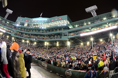 Recap: Skiing elevates to big league status amid Polartec Big Air at Fenway