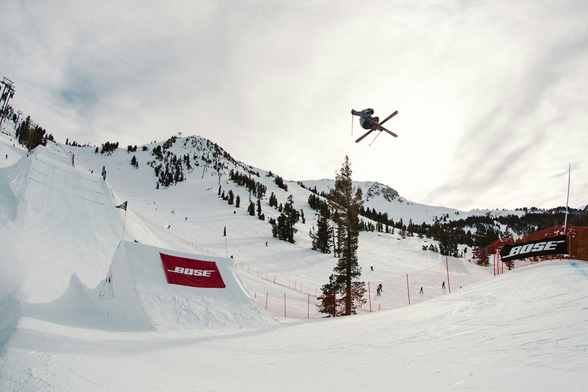 Christensen and Tsubota claim slopestyle victories at the '16 Mammoth U.S. Grand Prix