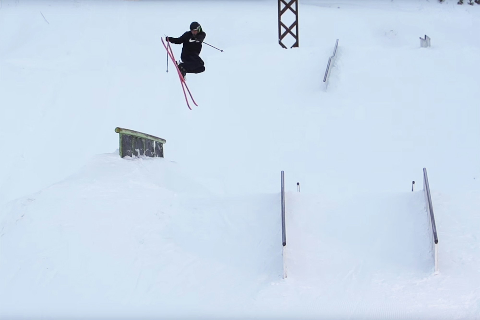 Watch: The "Black & White" crew takes over Andreas Håtveit's backyard setup in new ep.