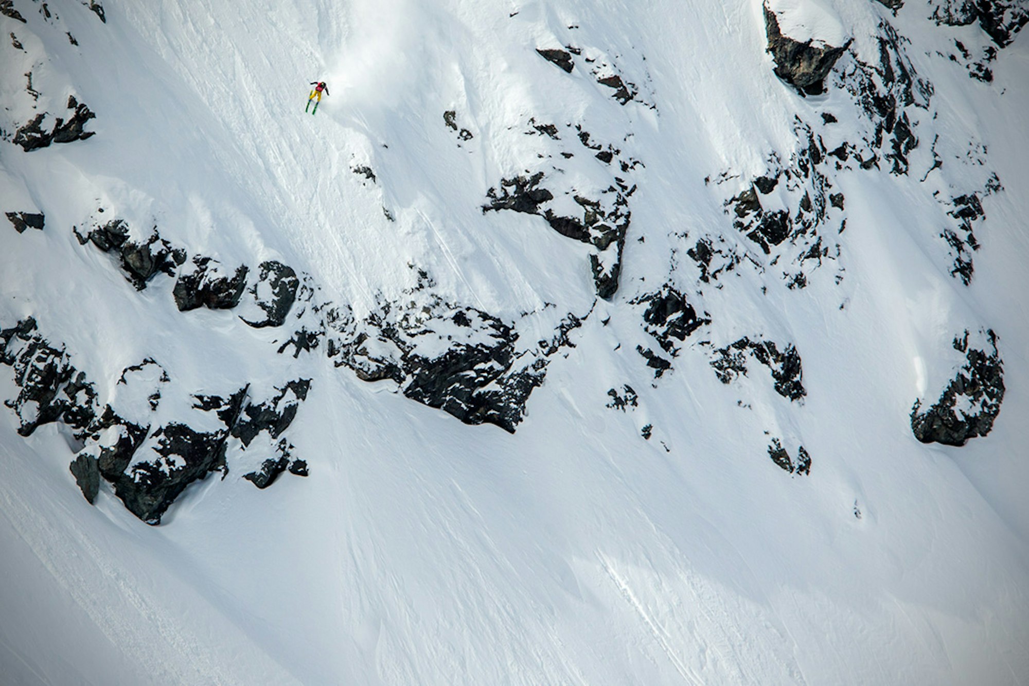 Experience the Freeride World Tour like never before in new clip from Giro
