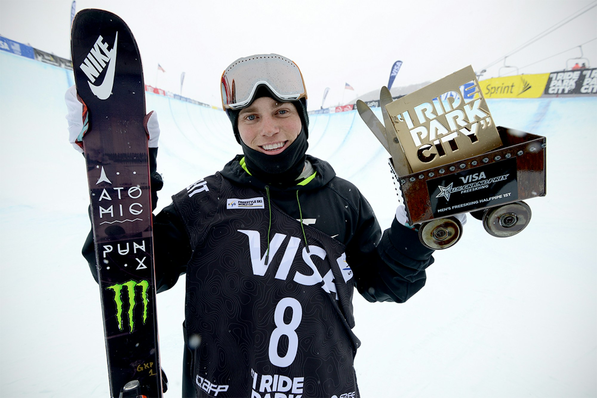 Photo by Henrik Lampert