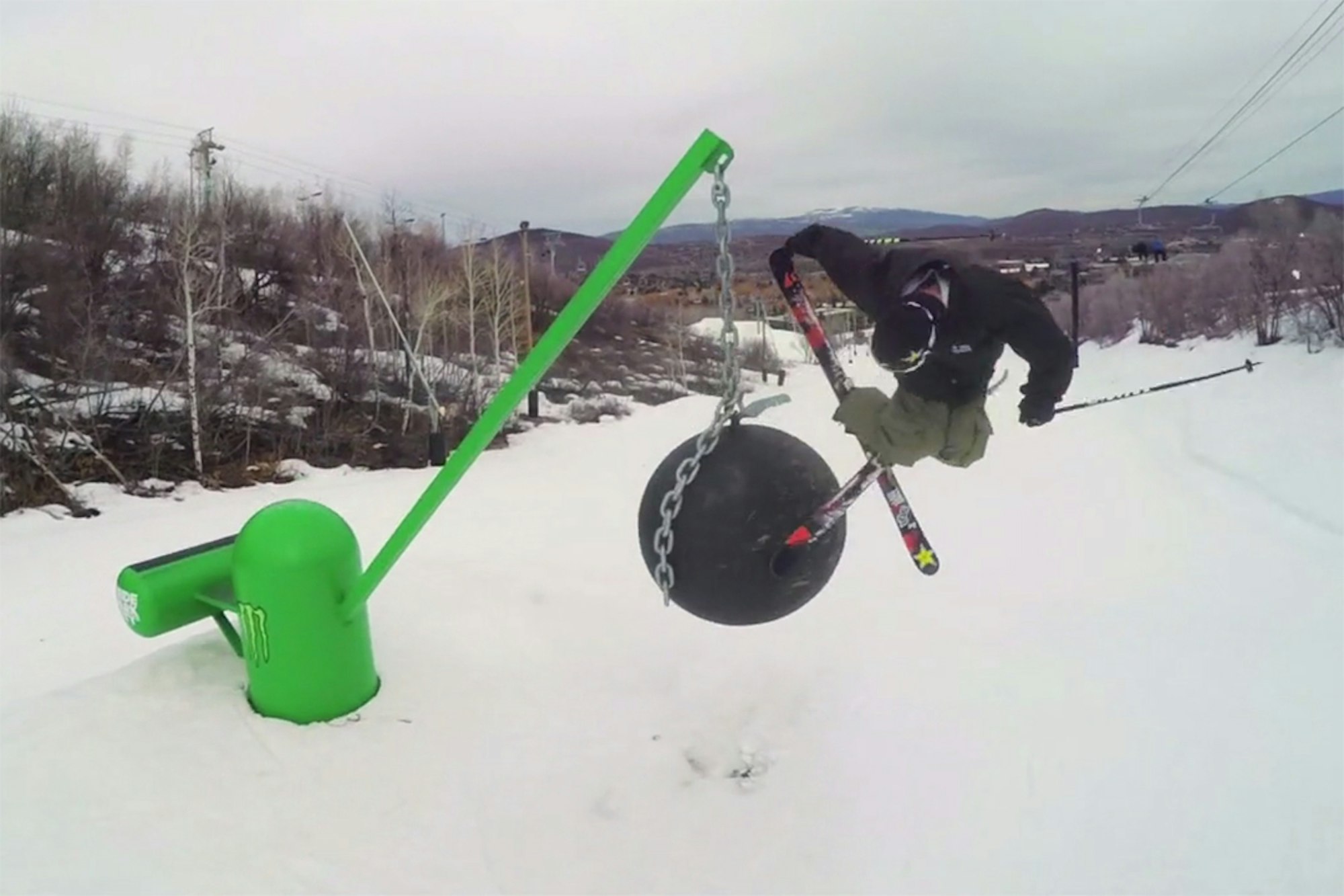 ICYMI: McRae Williams dominates the park, criminal disposes of drugs, more