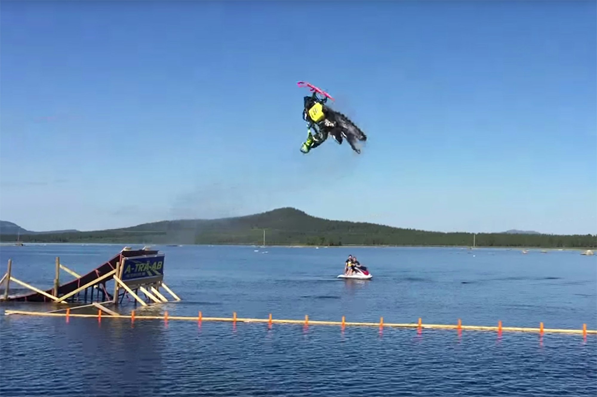 MMWUC: Snowmobile madness, Ollila's hot new edit, much more