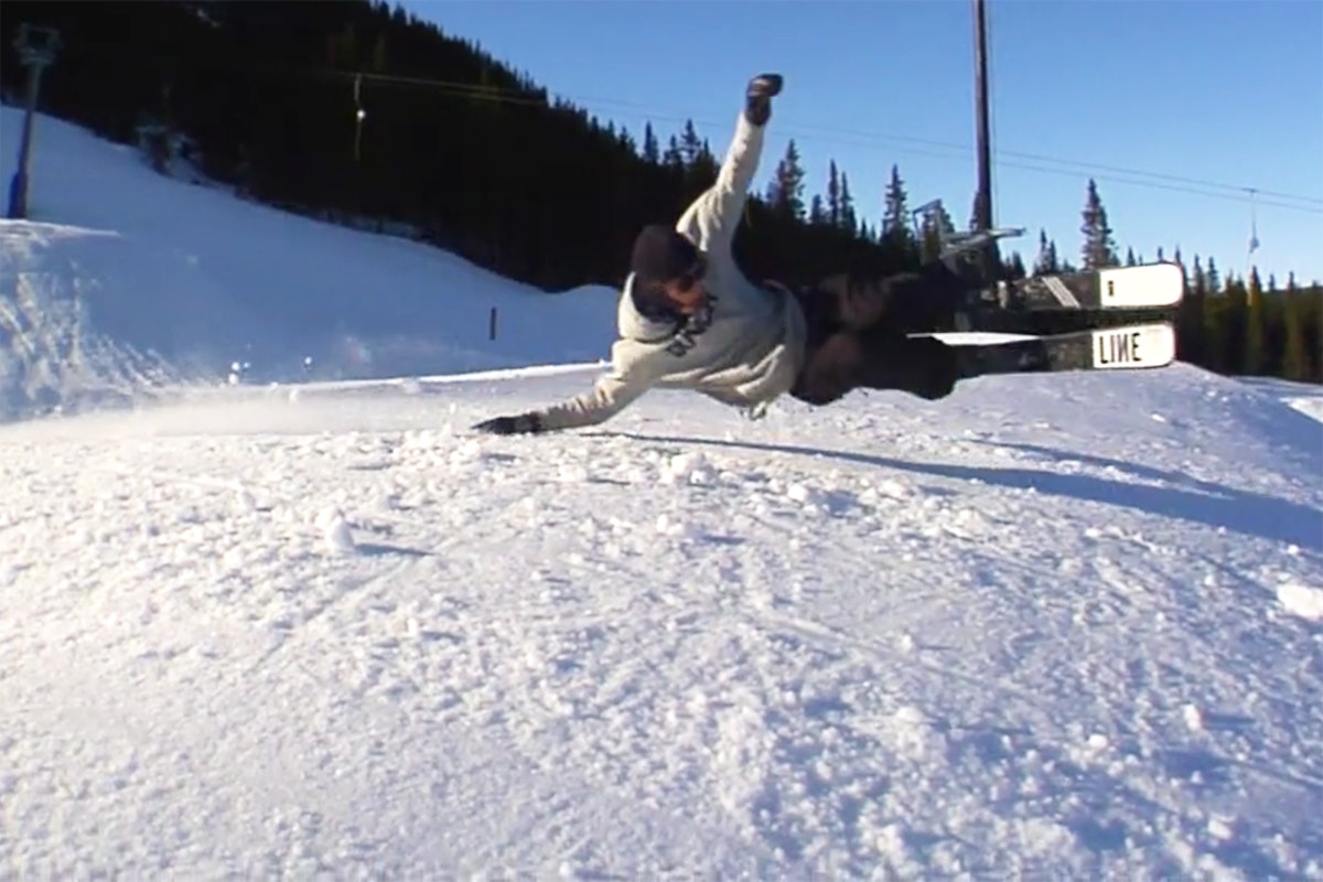Pär "Peyben" Hägglund flows through the park at Funäsdalen