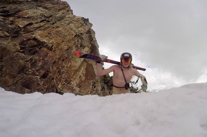 Watch: Daring duo shreds classic straight skis whilst bare-naked