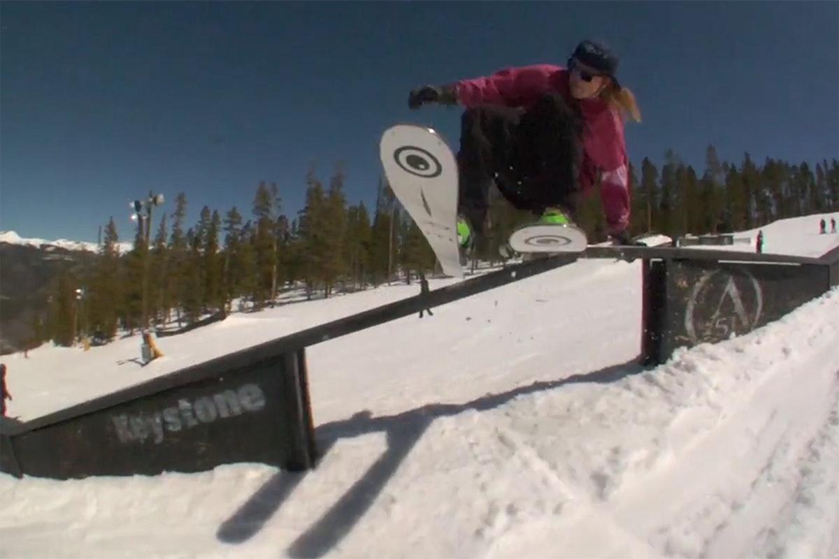 The Bunch bleeds style all day "Errday"