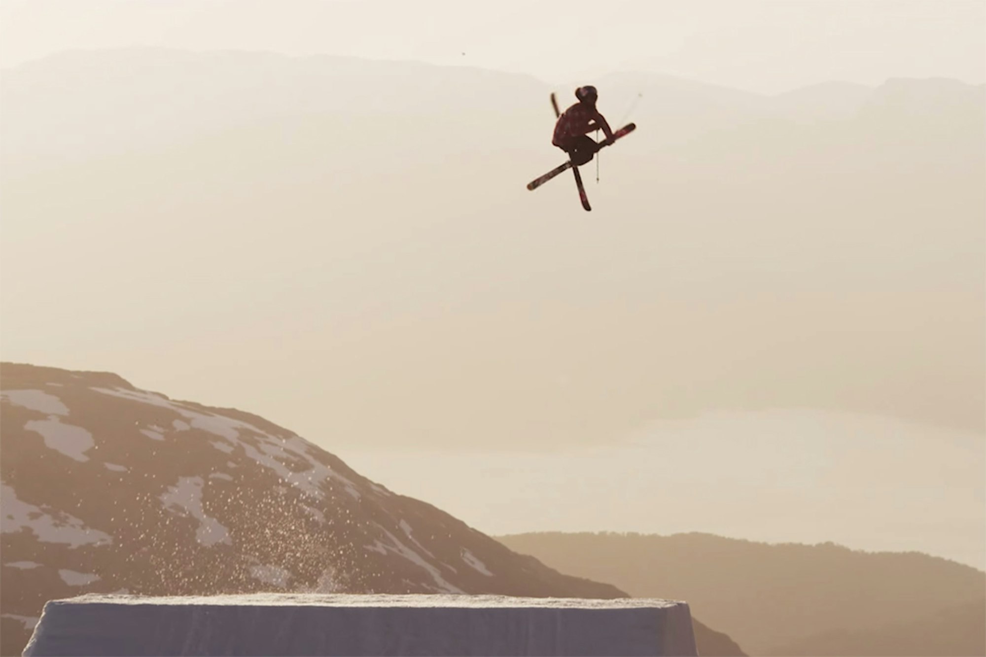 Jesper Tjäder drops more hotness in a "Supervention Super Edit"