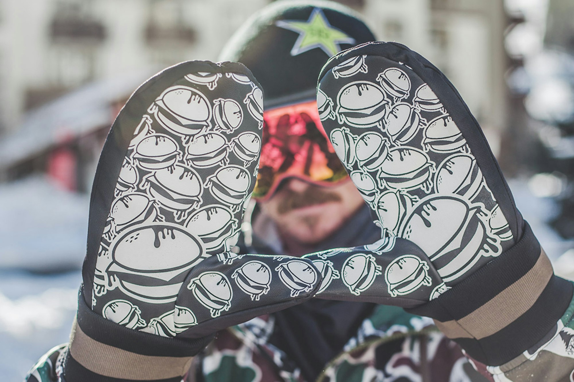 Saga Outerwear spreads the holiday cheer with its annual Advent Calendar discounts