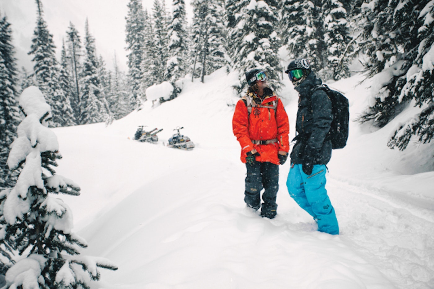 Wiley Miller skiing backcountry with Saga Outerwear