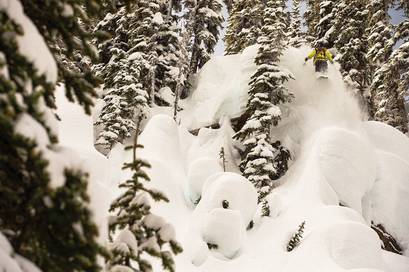 Lynsey Dyer skiing at Eagle Pass Heli skiing