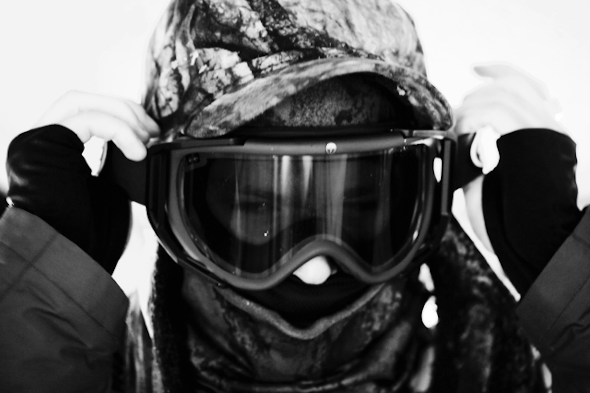 2_ELECTRIC _Parker White_Dominic Hayden Rawle