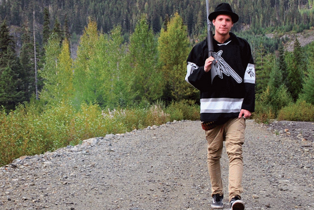 Tomahawk International to focus solely on direct-to-consumer, online sales