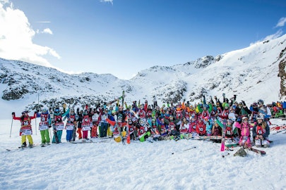 The FWQ and IFSA join forces; create a new worldwide freeskiing competition circuit