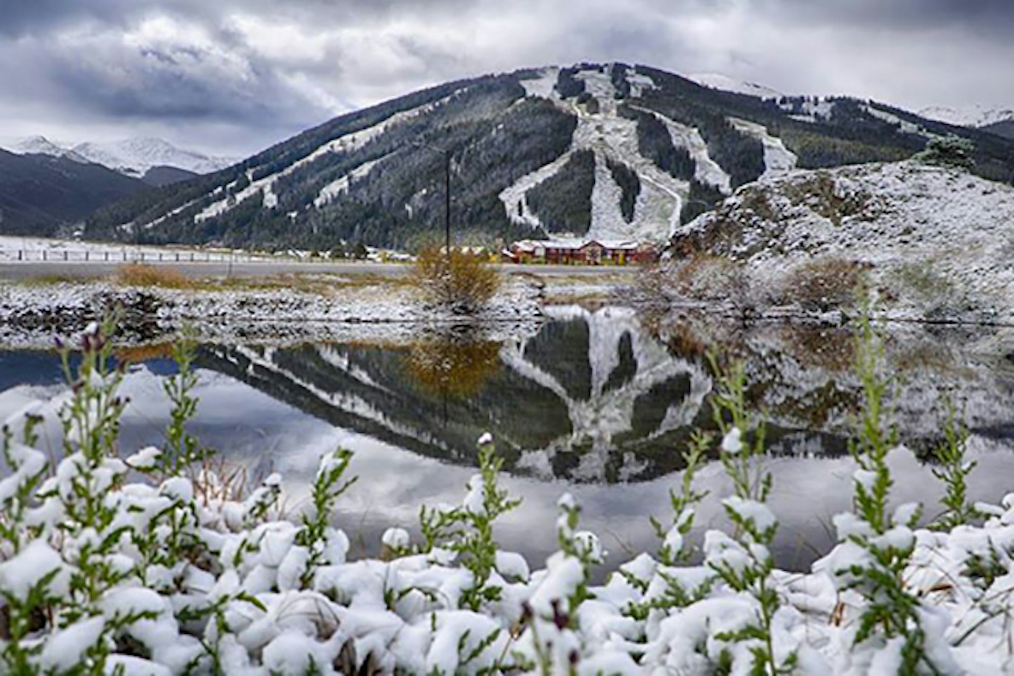 Copper Mountain anticipates opening day; officially fires up the snowguns
