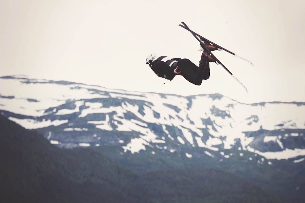 This summertime big air setup is so damn cool