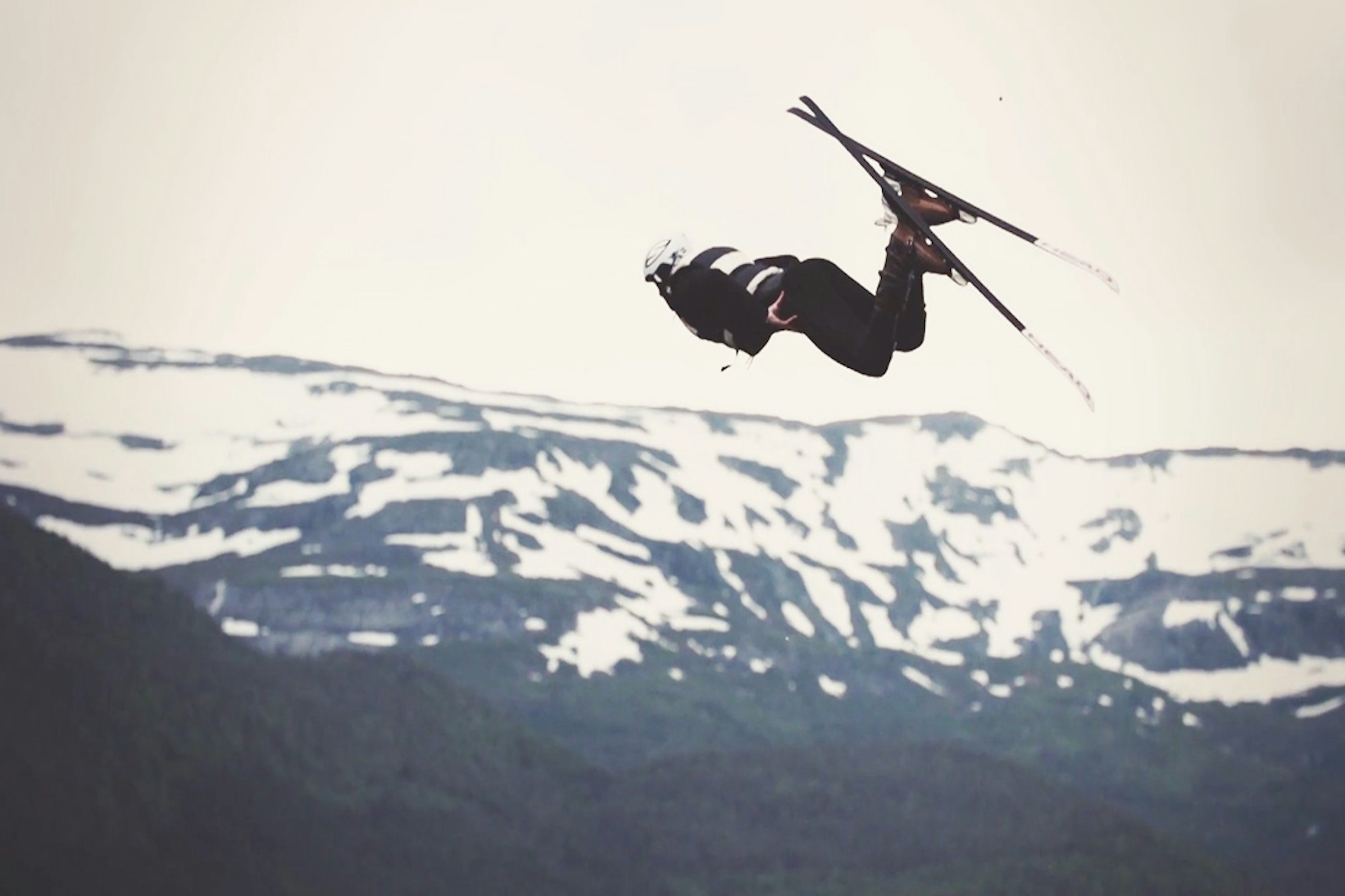 This summertime big air setup is so damn cool