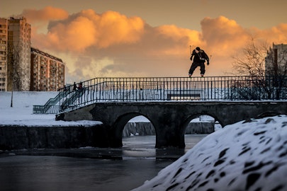 Life Steeze Media goes hard in the paint in "Up 2 Five" trailer