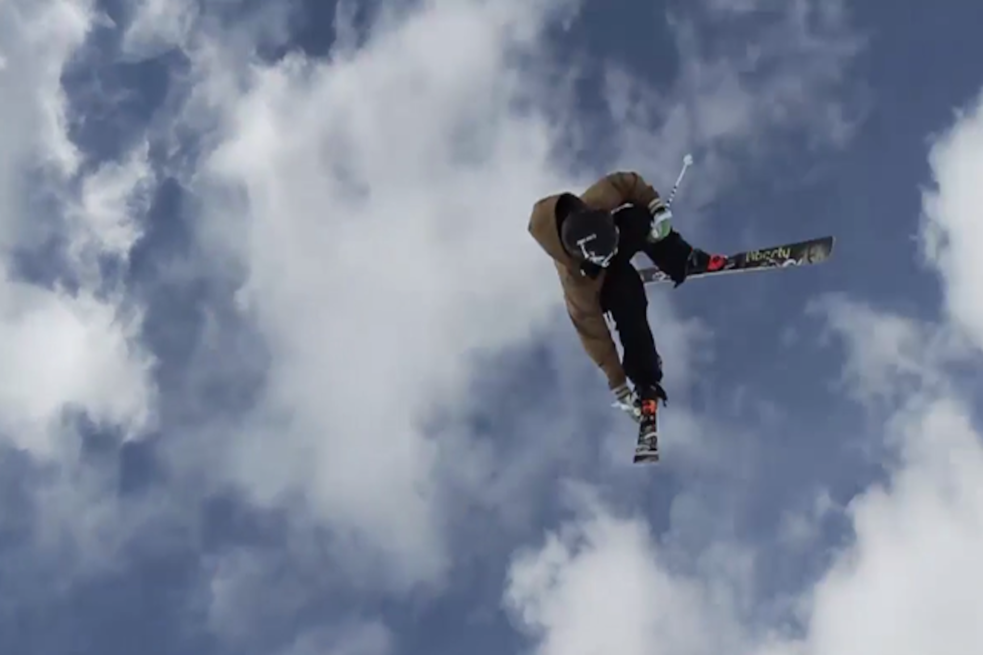 Broby Leeds gives you a tour of Momentum Camps' summer setup