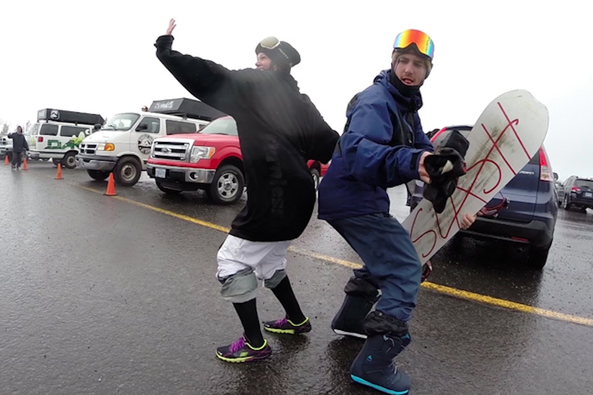 Watch: Closing out #FreeskierWeek at Windells with rail jams and dance parties