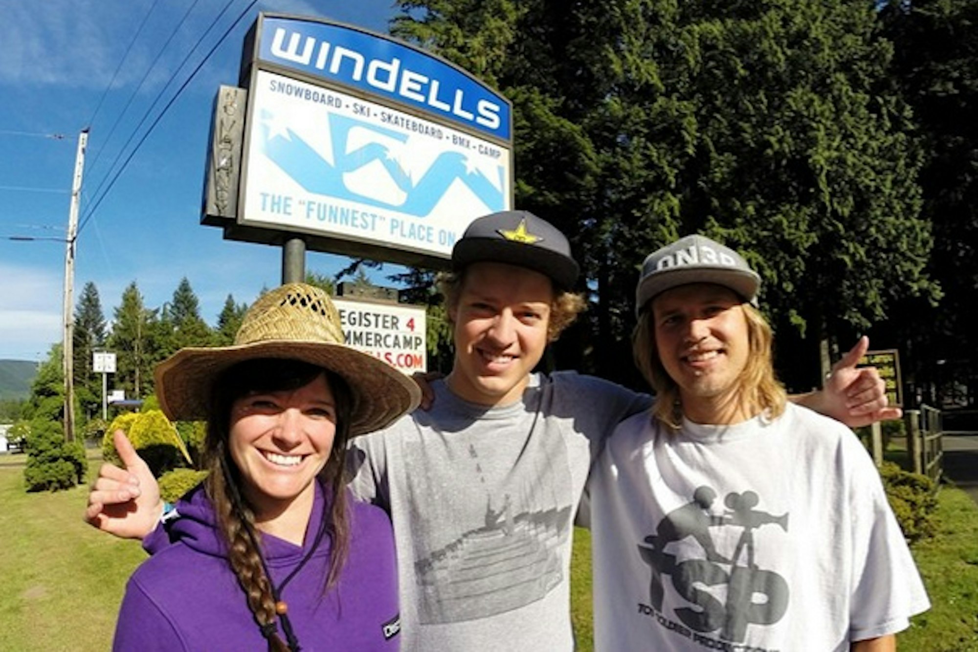 #FreeskierWeek is on at Windells Camp; see video of the pros' arrival day