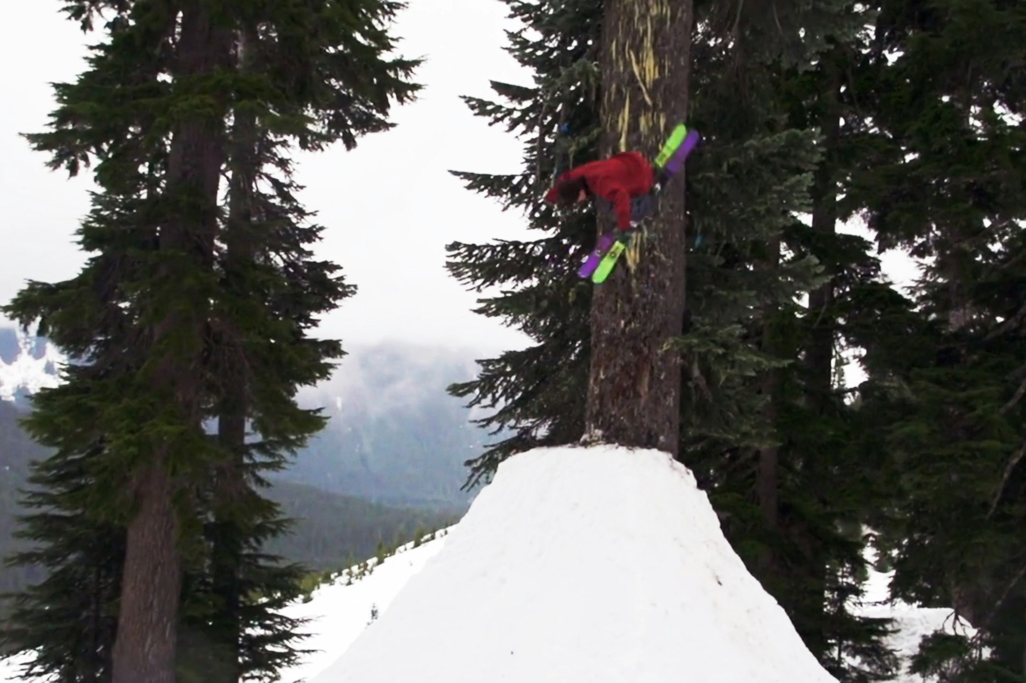 Tree jibs, S.K.A.T.E and high 5's highlight new Superunknown edit