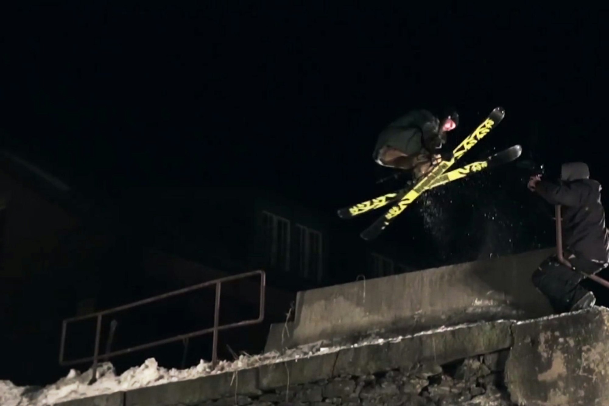 Watch Shea Flynn's gritty performance from Stept's "Mutiny"