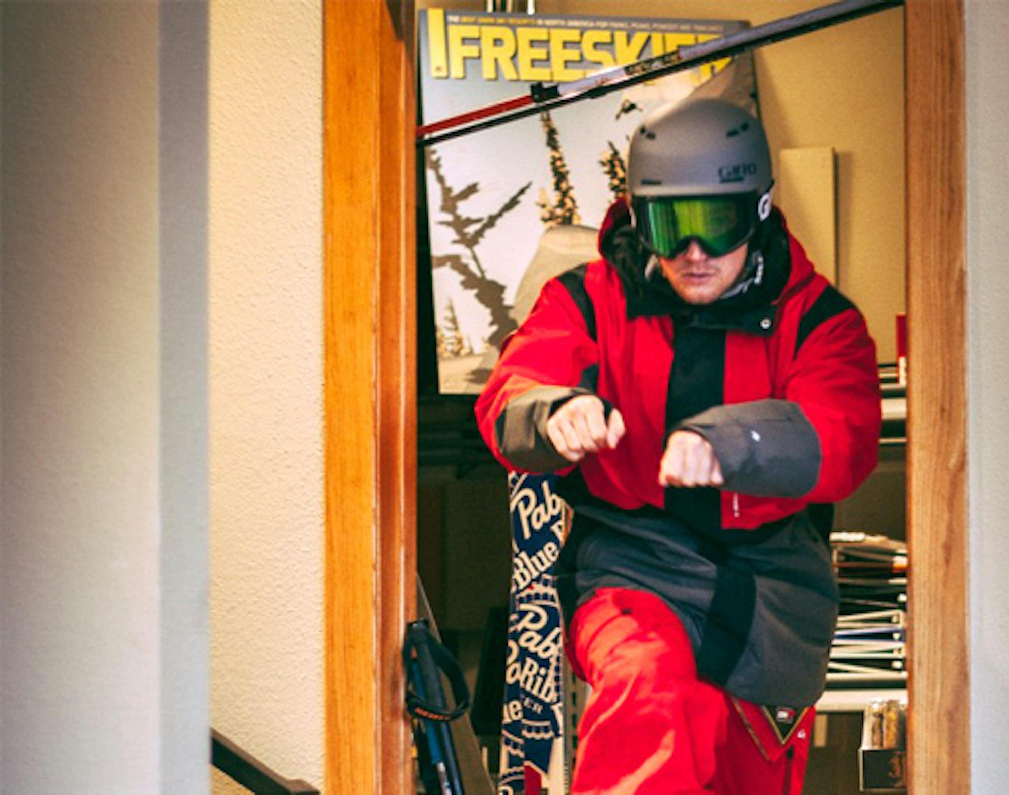We're cleaning out the ski gear closet, giving away brand new Quiksilver outerwear kit