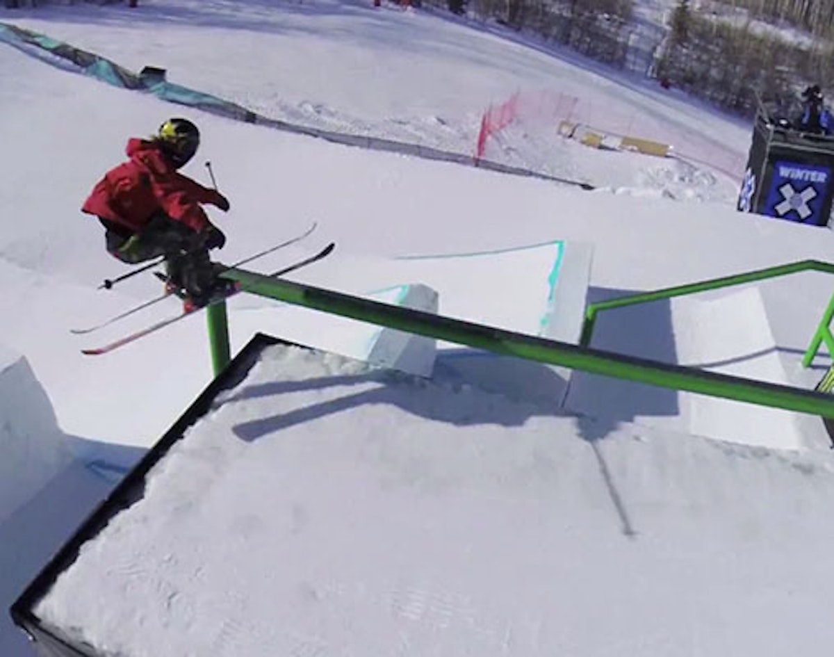 Watch Sammy Carlson maneuver the X Games Aspen course with ease