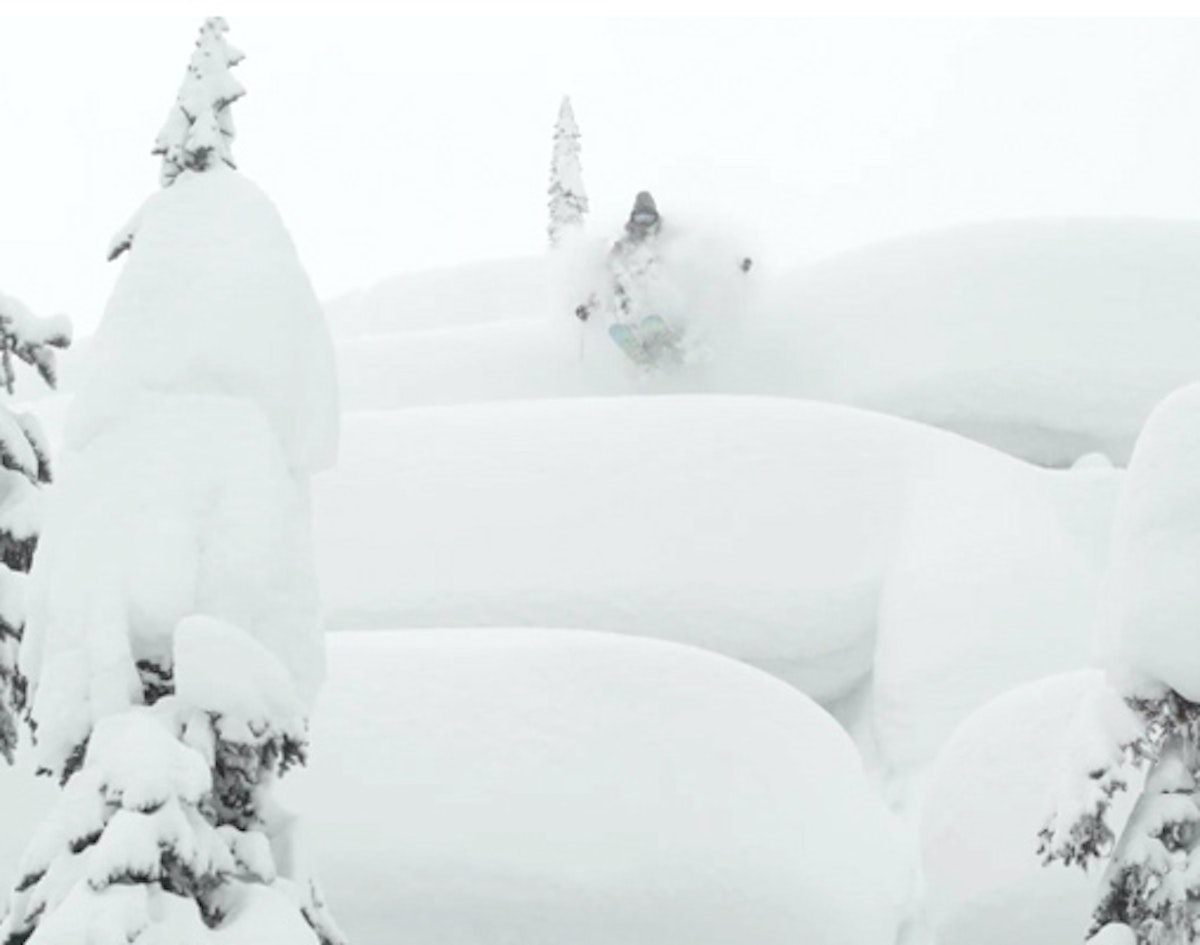 MMWUC: Sean Pettit drops 11-minute banger, plus crazy "balloon highline"