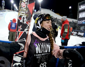 Maddie Bowman wins gold, defends superpipe title, X Games Aspen 2014