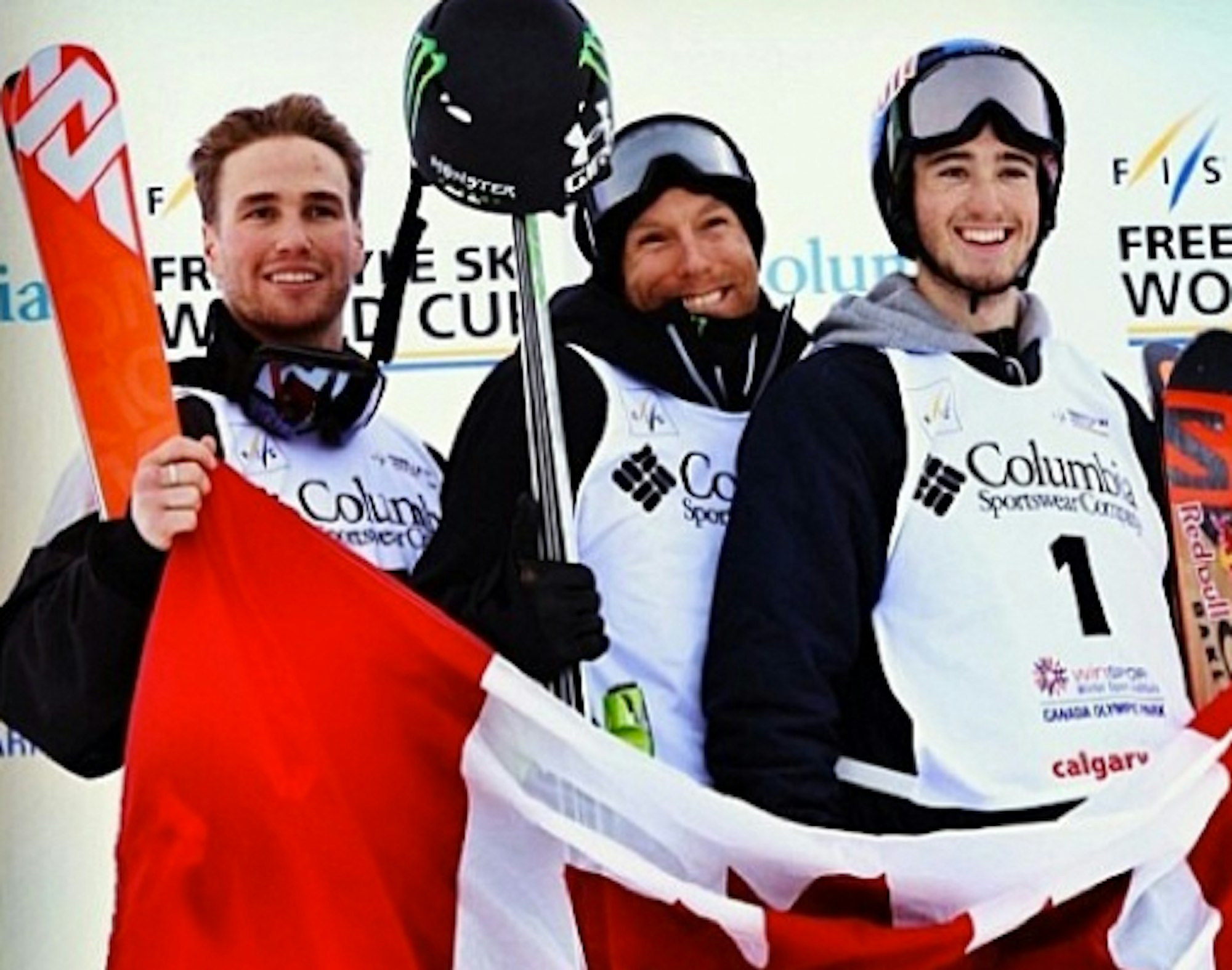 Canadians sweep men's halfpipe event, Calgary World Cup