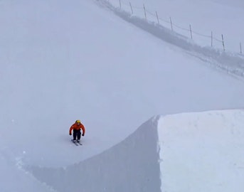 MMWUC: Best skiing fail of 2013, plus amazing botched fireworks show