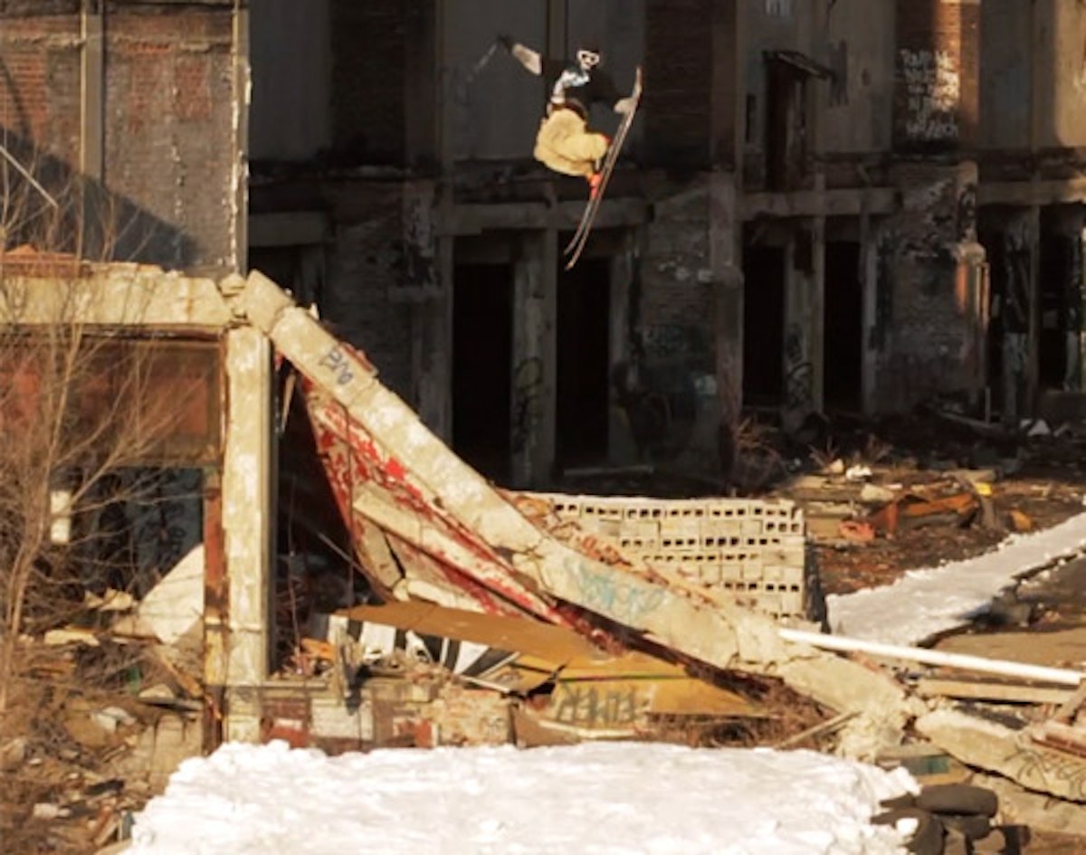Full Part: Poor Boyz jibs Detroit in "Tracing Skylines"