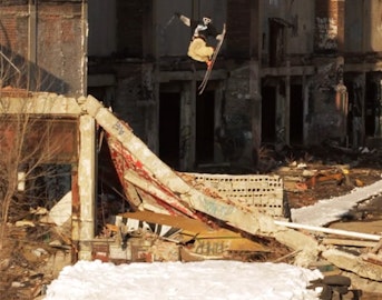 Full Part: Poor Boyz jibs Detroit in "Tracing Skylines"