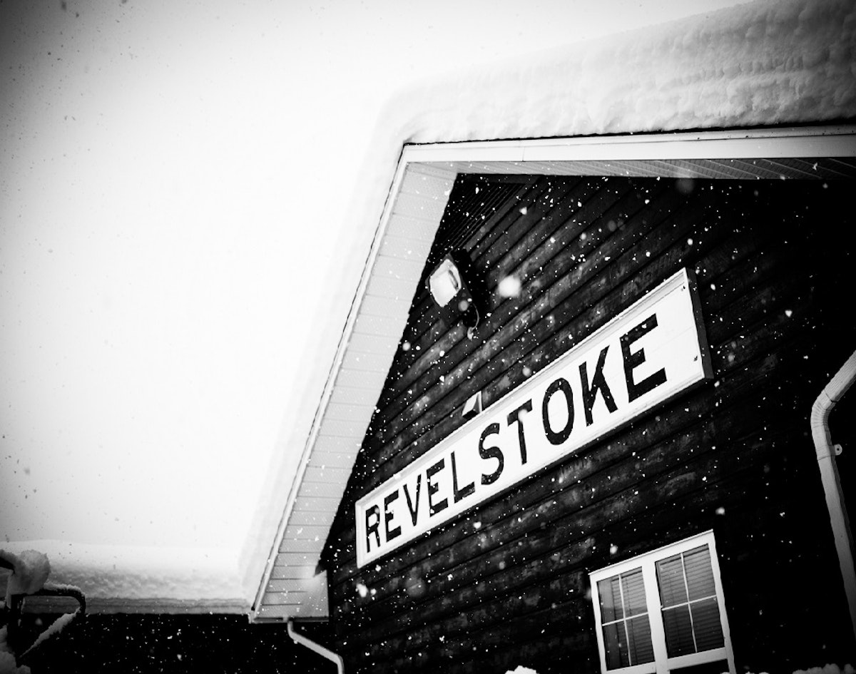 Revelstoke, BC stop of the Freeride World Tour postponed until March 10, 2014