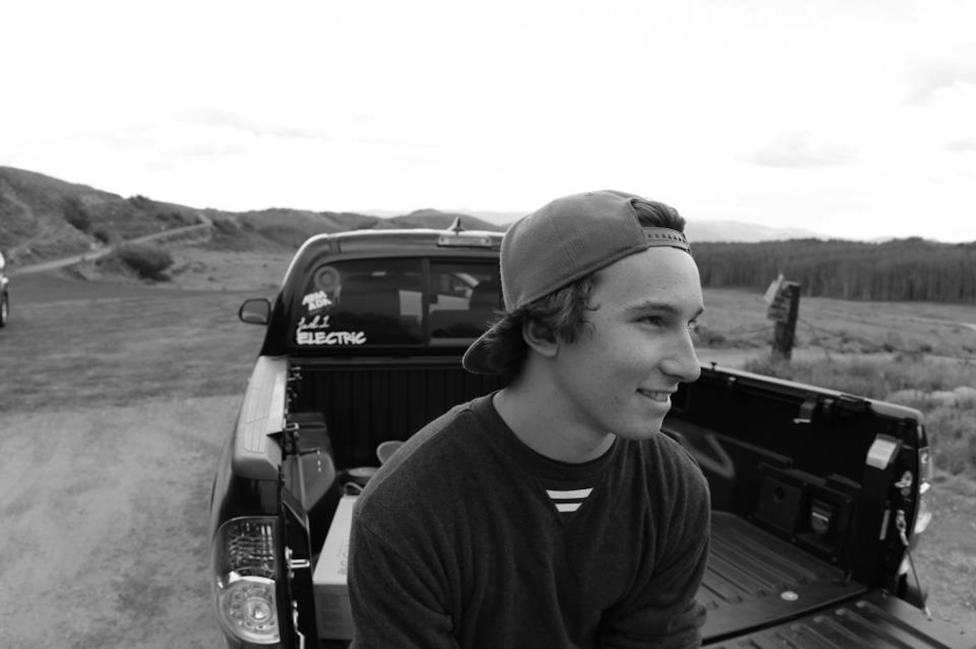 602387_10151143699528043_1970874975_n