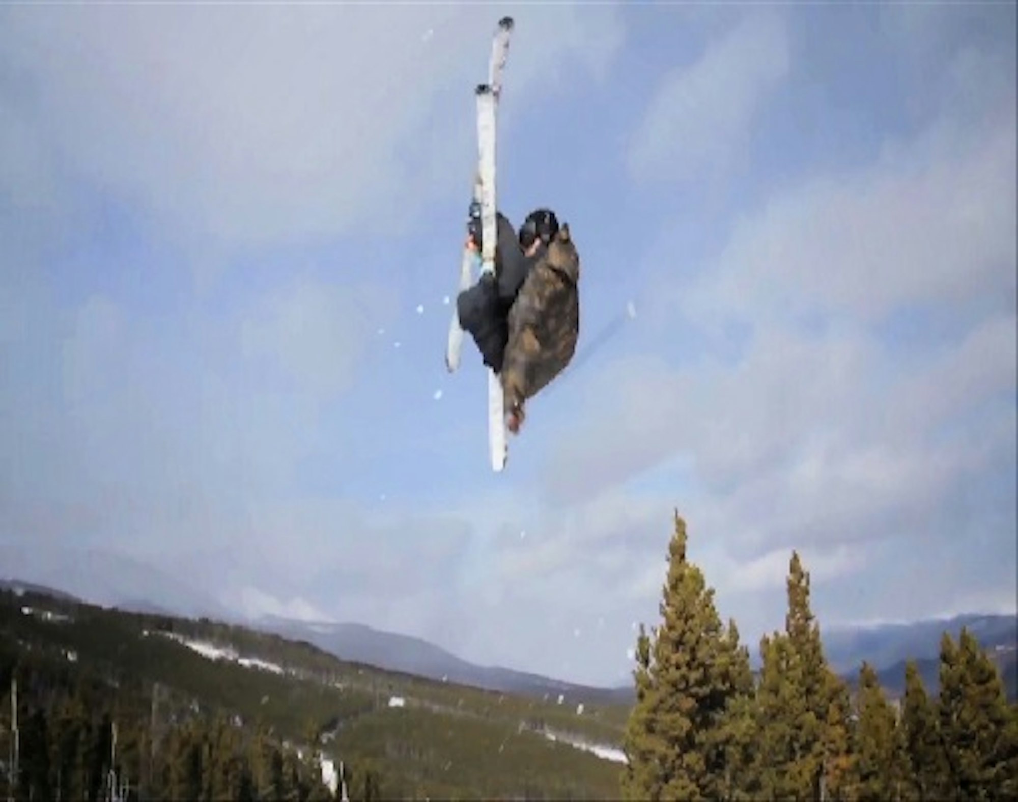 Sheahan, Yater-Wallace enjoy early season jump line at Breckenridge in new Vital Films edit