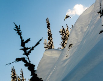 Freeskier’s November ’13 issue now available on newsstands and iTunes