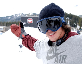 Watch Live: Unveiling the November issue cover with Sammy Carlson