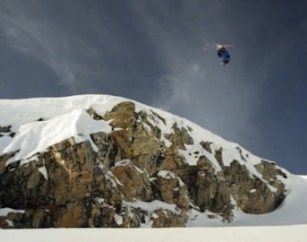 Gpsy Feelin drops trailer for "Moon Shine"