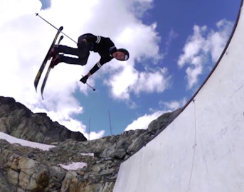 Line Traveling Circus drops first ep. of season 6, "The Cat Days of Summer"