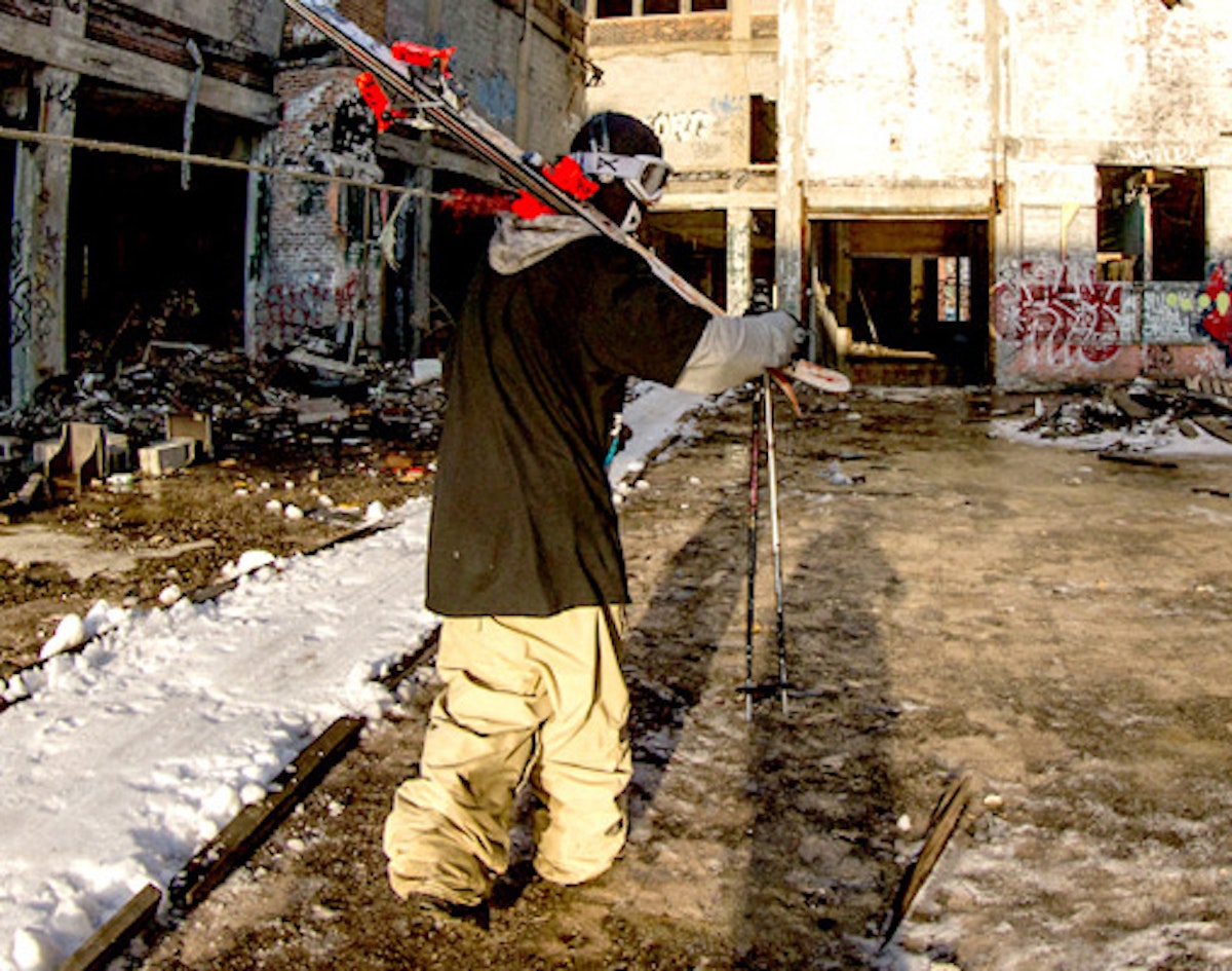 Karl Fostvedt drops POV clip showcasing skiing in Detroit