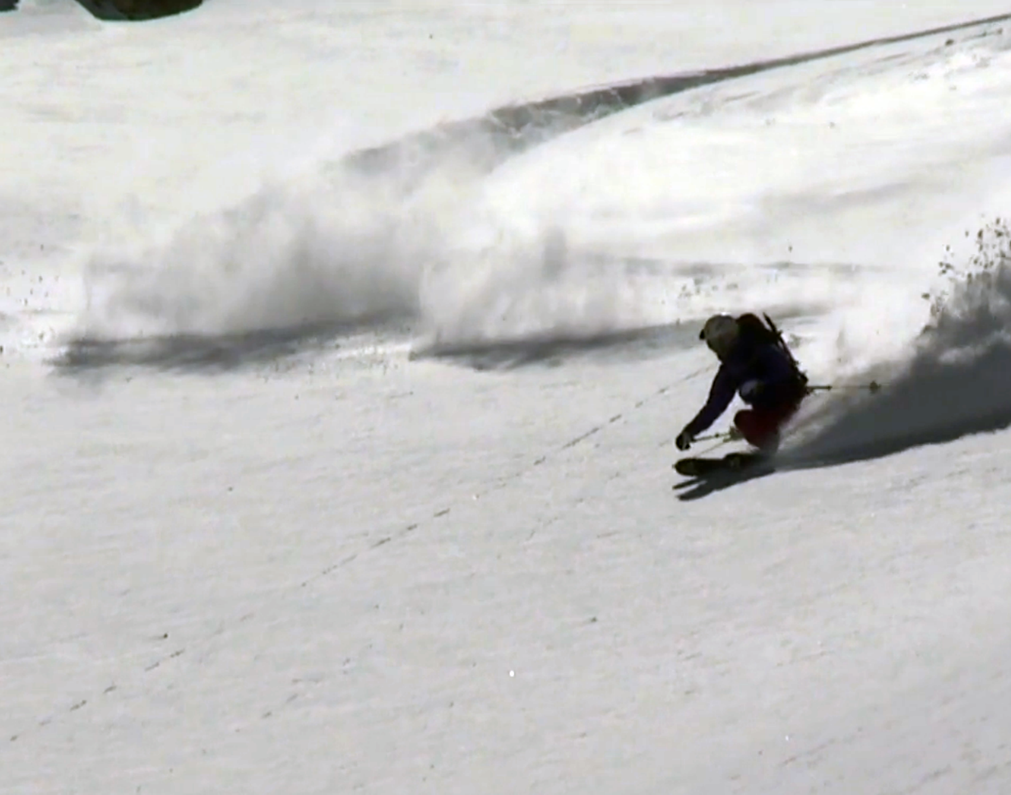 Ski mountaineering in Mongolia: Simply Beauty Production presents "Camels Are Never Cold"