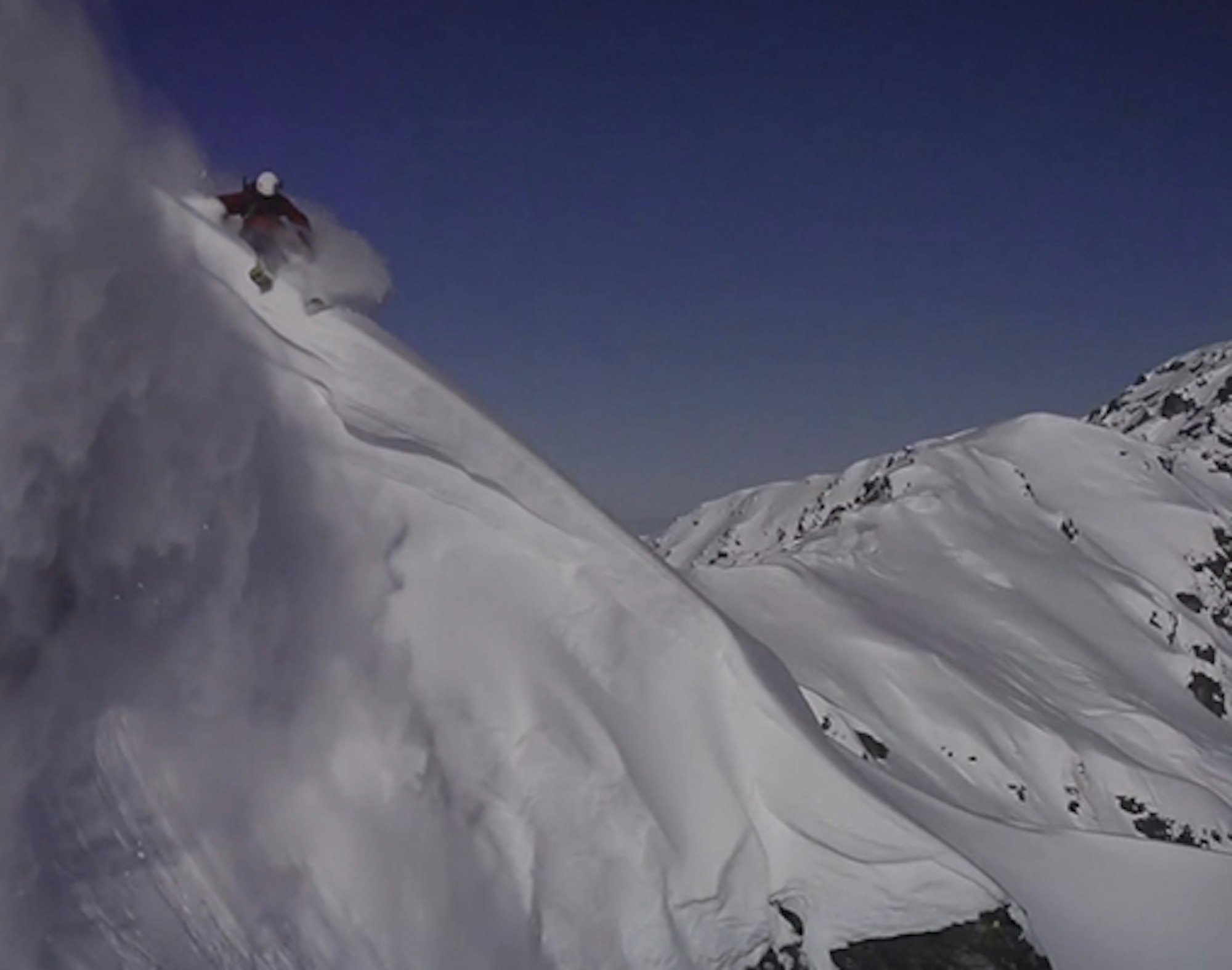 Midiafilm presents trailer for "Two Much Snow"