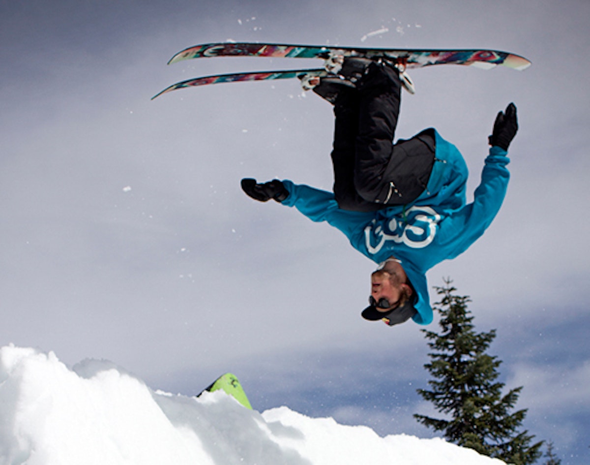 Shay Lee and Sandy Boville star in "Videotrip" trailer