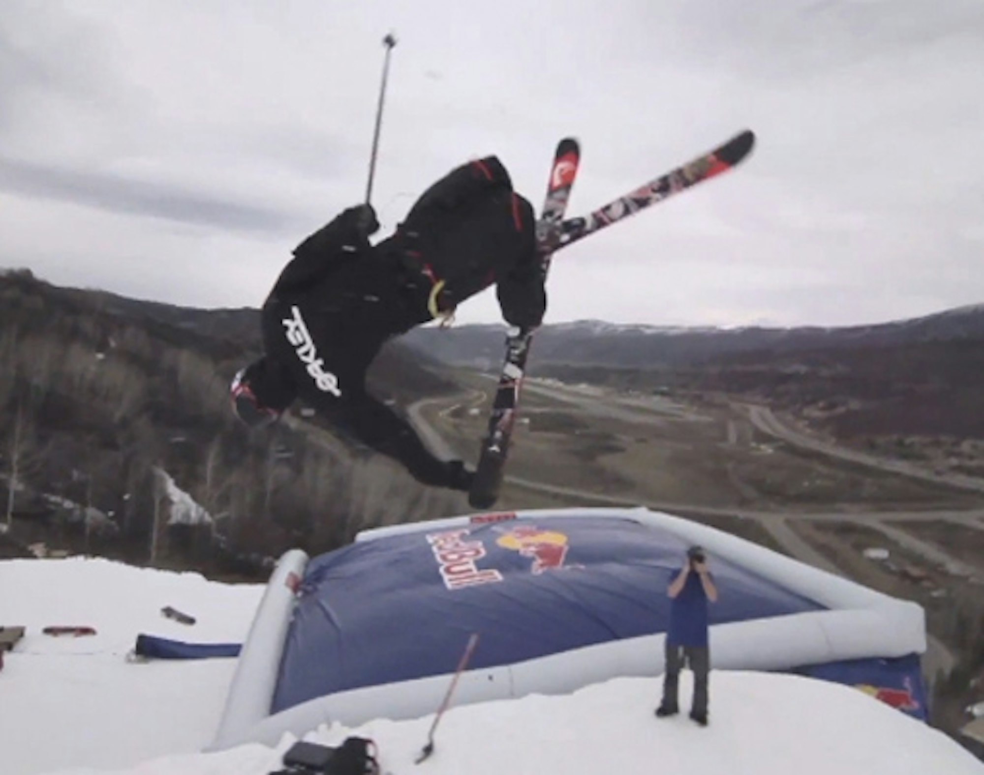 Simon Dumont takes you behind the scenes of Red Bull training camp, Aspen