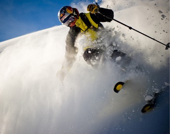 [Live Now] Google+ Hangout with Davenport, Benchetler, Backstrom and more