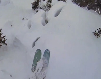 Dylan Siggers skis two impressive lines, 2013 Wrangle the Chute contest