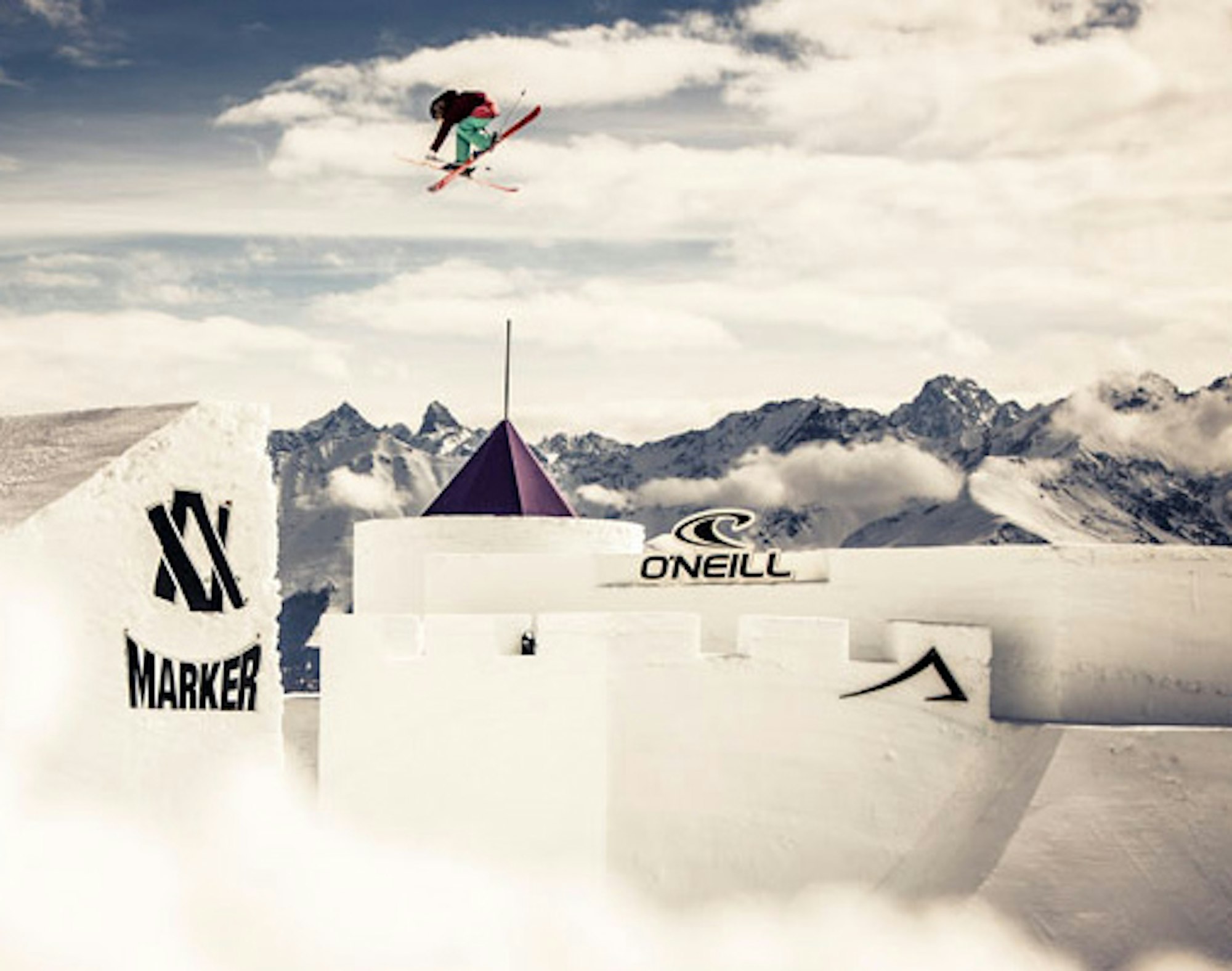 Ladies of freeskiing throw down at 2013 Nine Queens