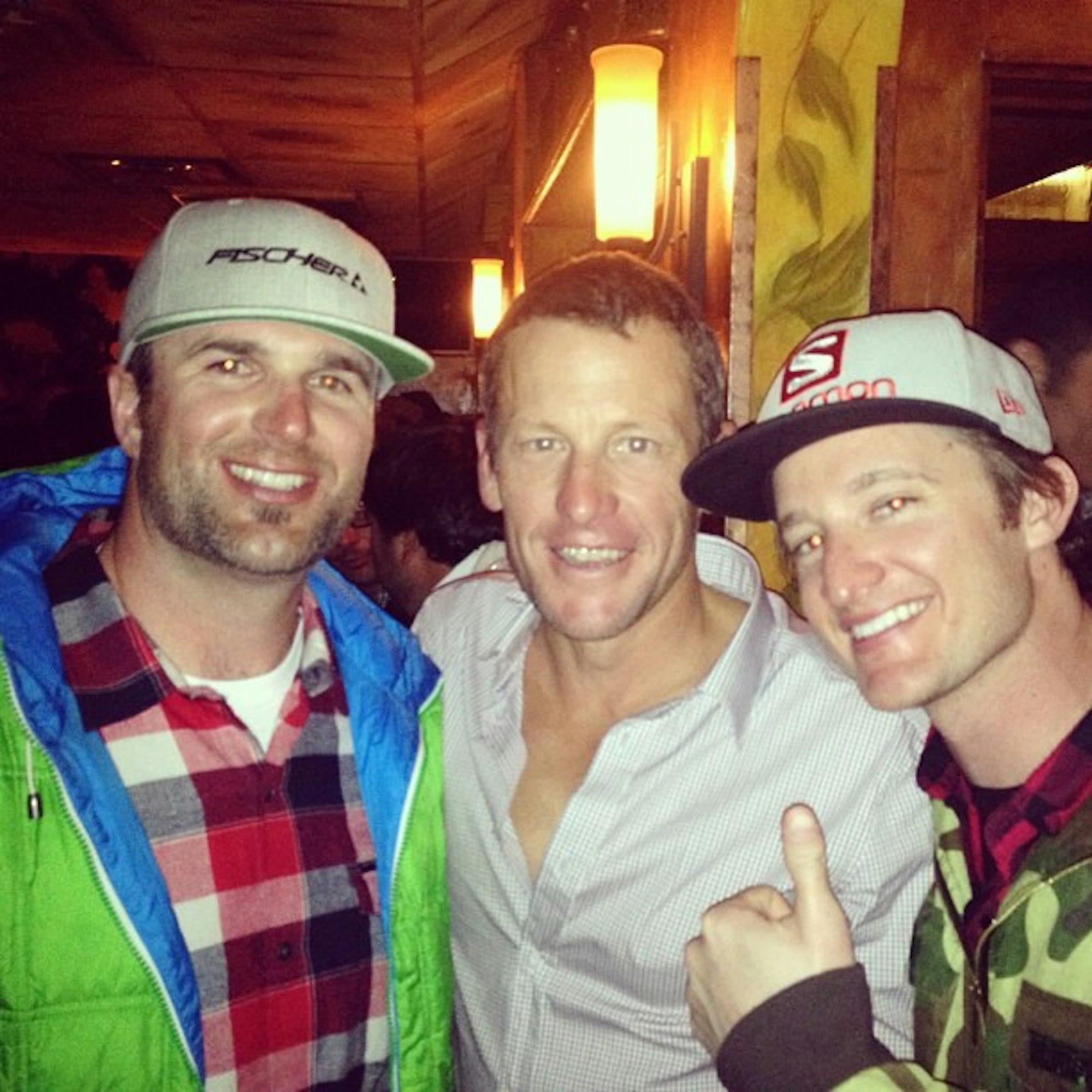 mattberky Standard night at #freeskierfest. @lancearmstrong @zach_berman @jarkaduba #fischer #skitests #aspen #lancearmstrong